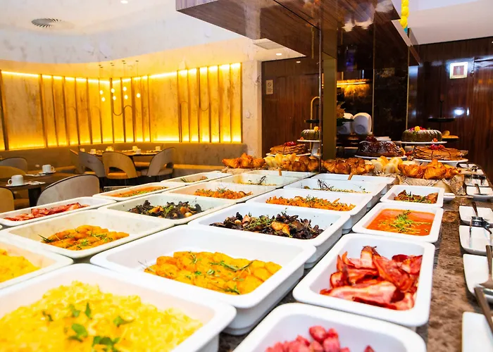 Hotel Vip Executive Do Marques 4*