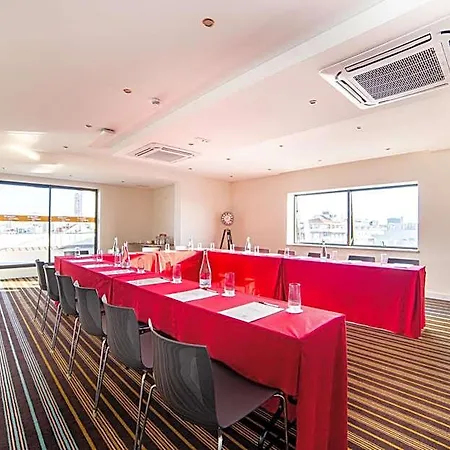 Hotel Vip Executive Do Marques 4*