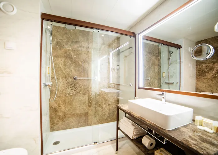 Vip Executive Do Marques Hotel 4*