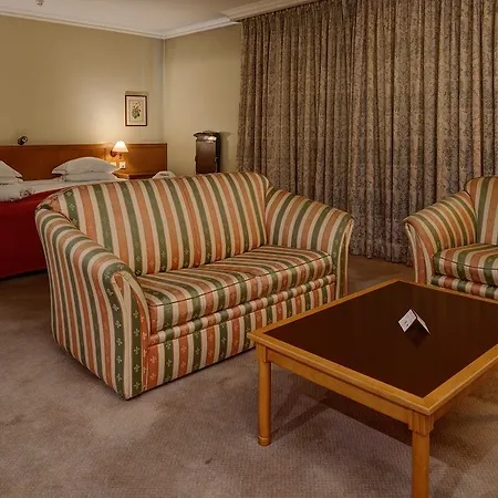 Vip Executive Do Marques Hotel 4*