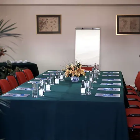 Vip Executive Do Marques 호텔 4*